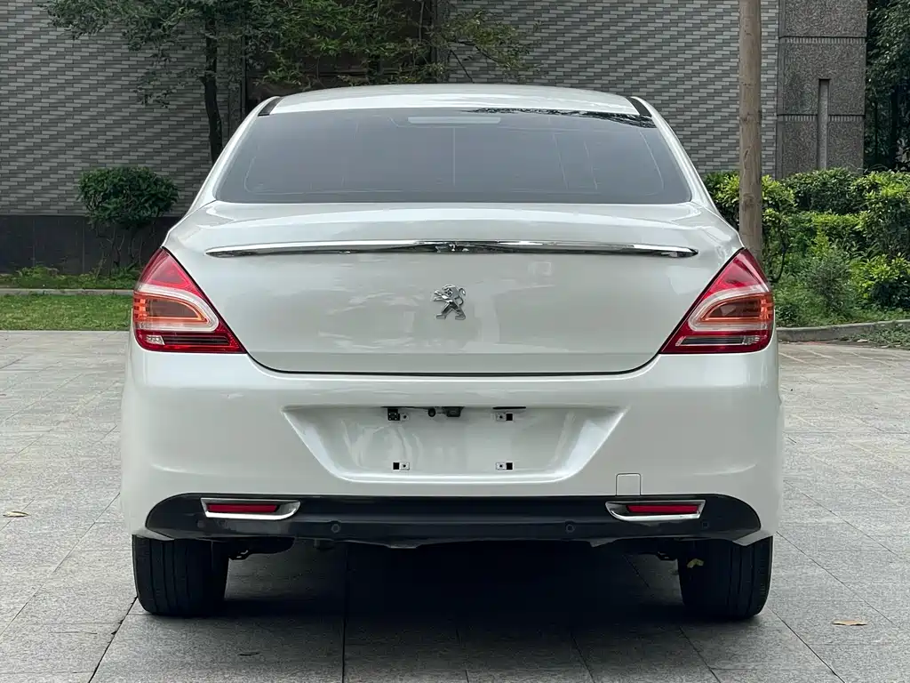 Peugeot 308 — миниатюра 14