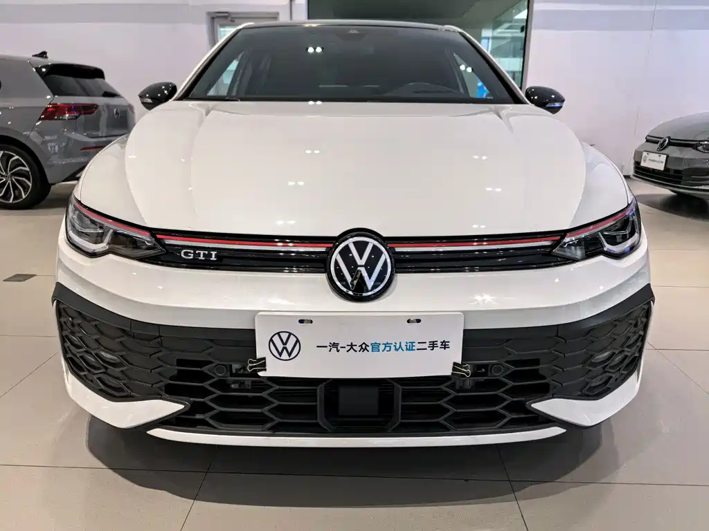 Volkswagen Golf GTI — миниатюра 2