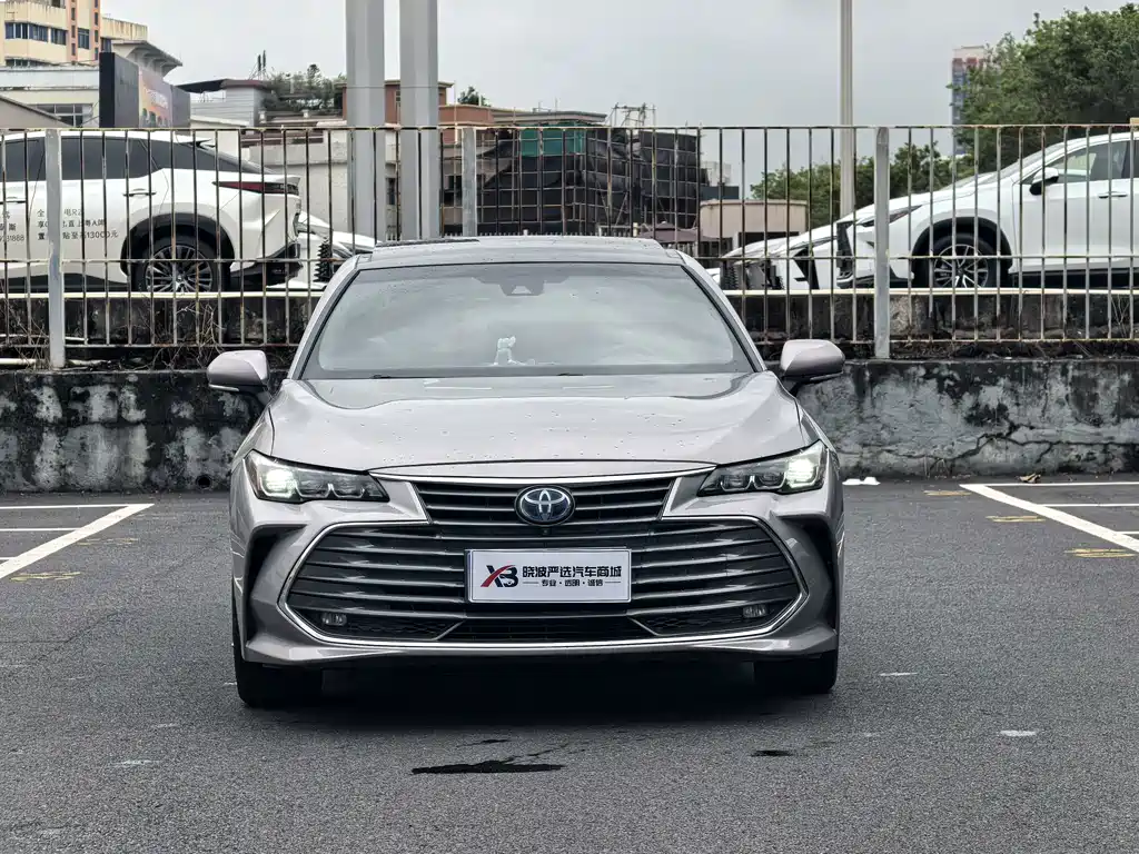 Toyota Avalon — миниатюра 3