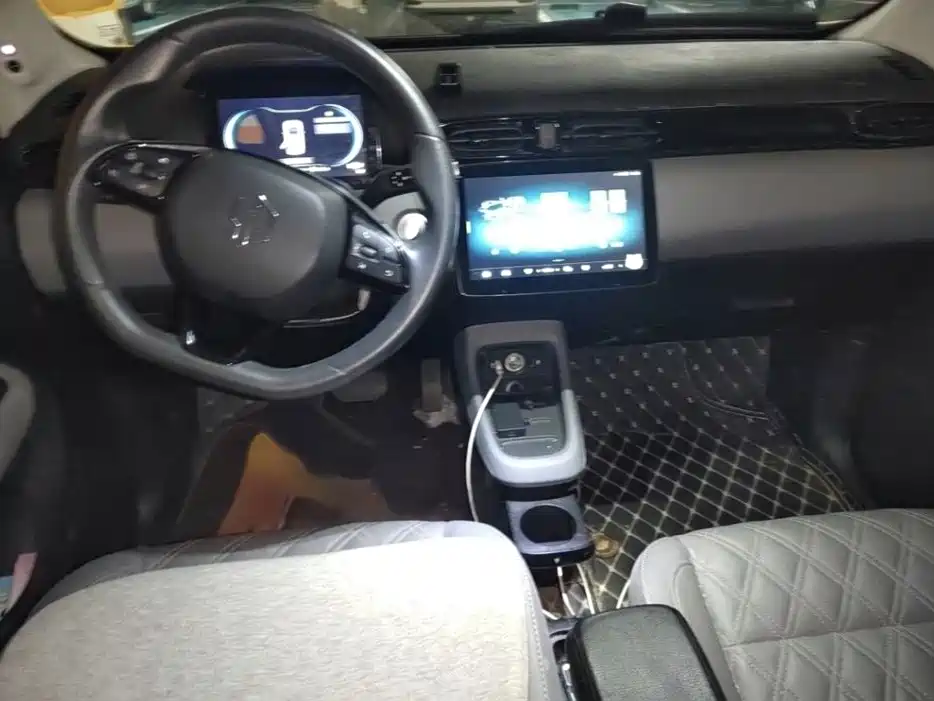 Leapmotor Leapmotor T03 — миниатюра 13