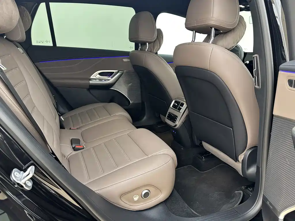 Mercedes-Benz GLC New Energy — миниатюра 22