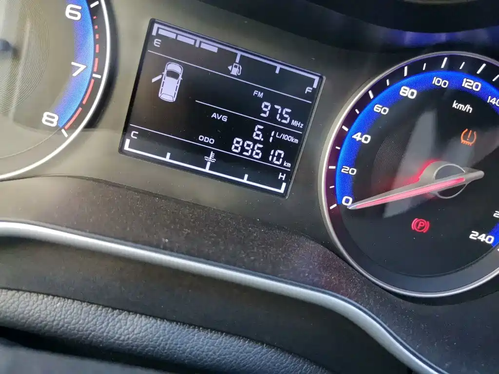 Geely Vision — миниатюра 13