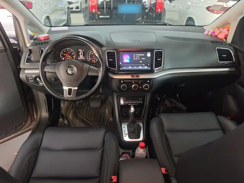 Volkswagen Sharan — миниатюра 10