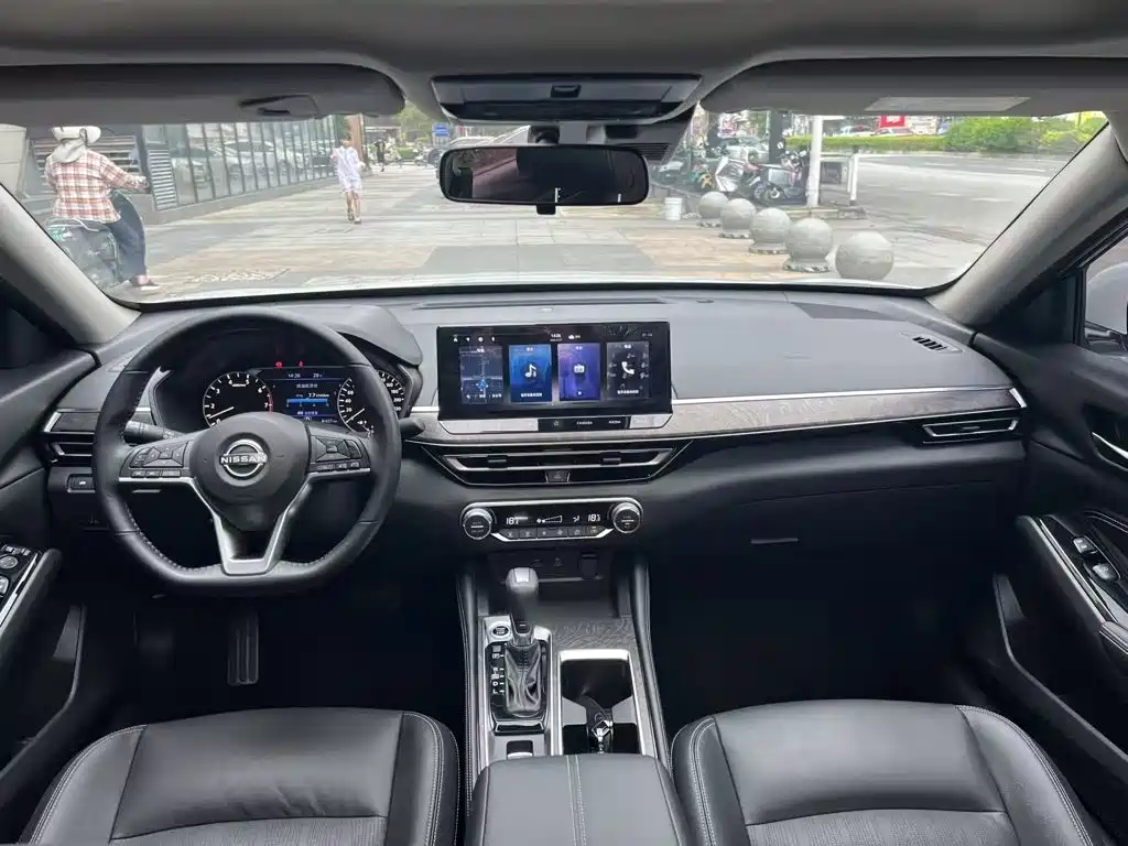 Nissan Teana — миниатюра 7