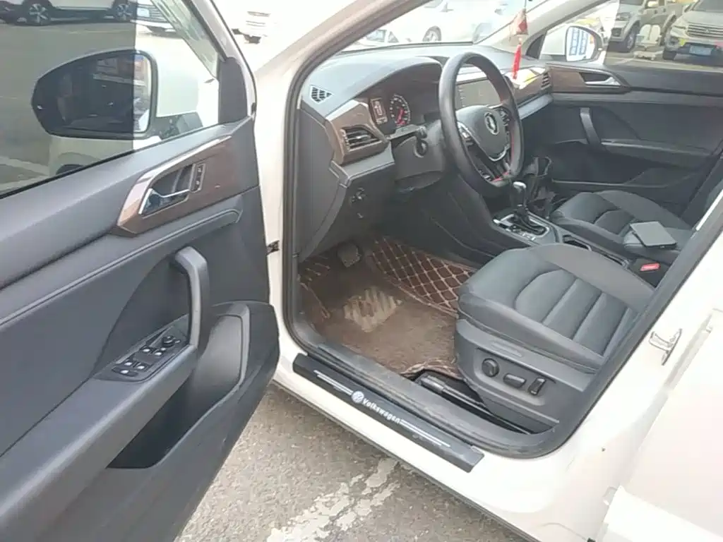 Volkswagen Tharu — миниатюра 16