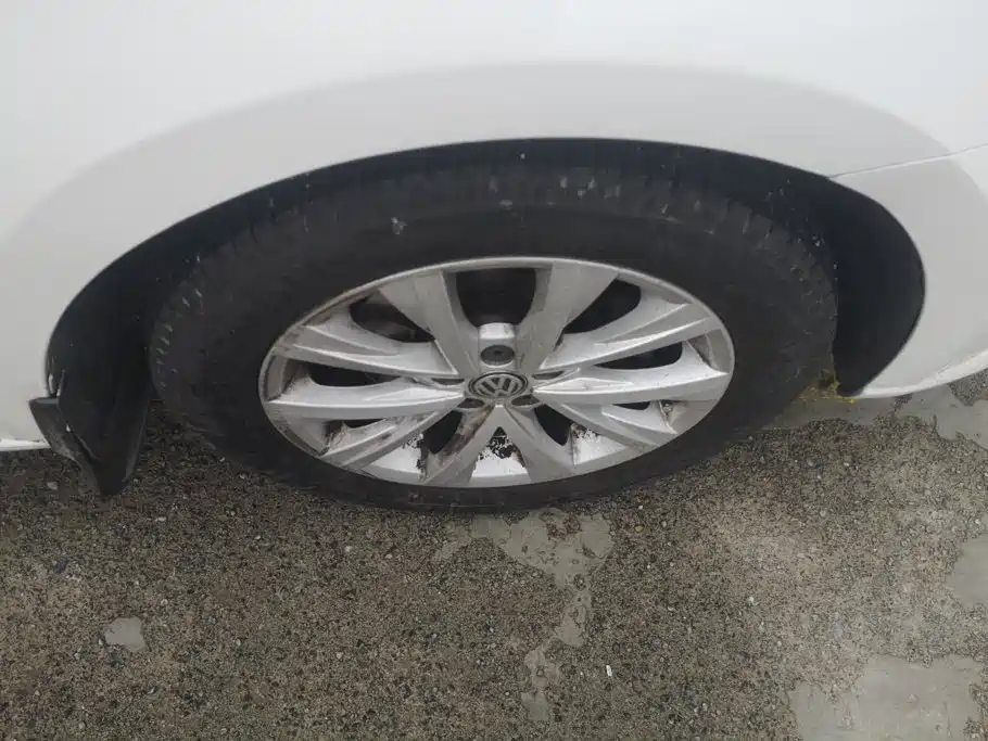 Volkswagen Lavida — миниатюра 6