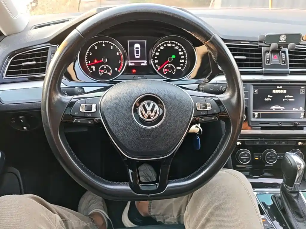 Volkswagen Lamando — миниатюра 11