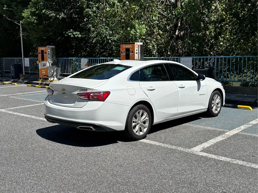 Chevrolet Malibu XL — миниатюра 6