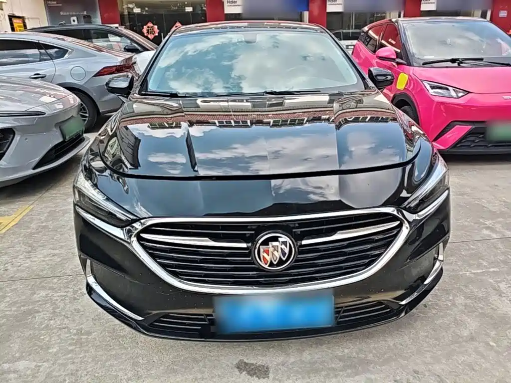 Buick LaCrosse — миниатюра 3