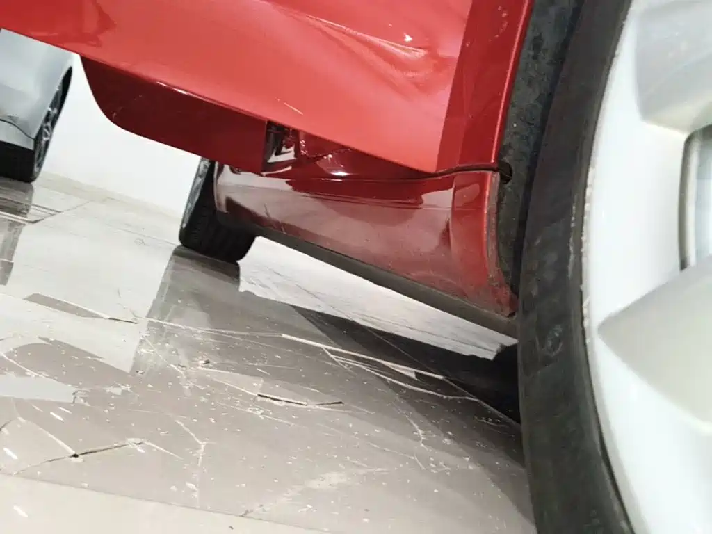 Tesla Model 3 — миниатюра 21
