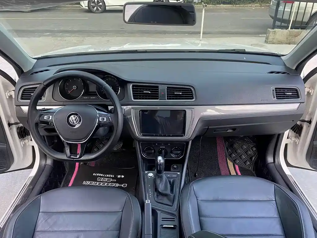 Volkswagen Lavida — миниатюра 13