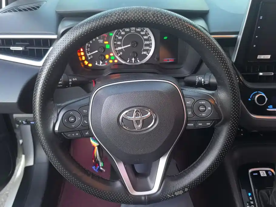 Toyota Corolla — миниатюра 15