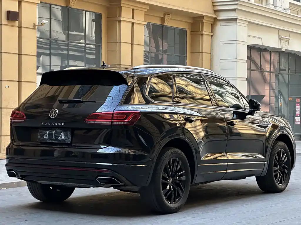 Volkswagen Touareg — миниатюра 5