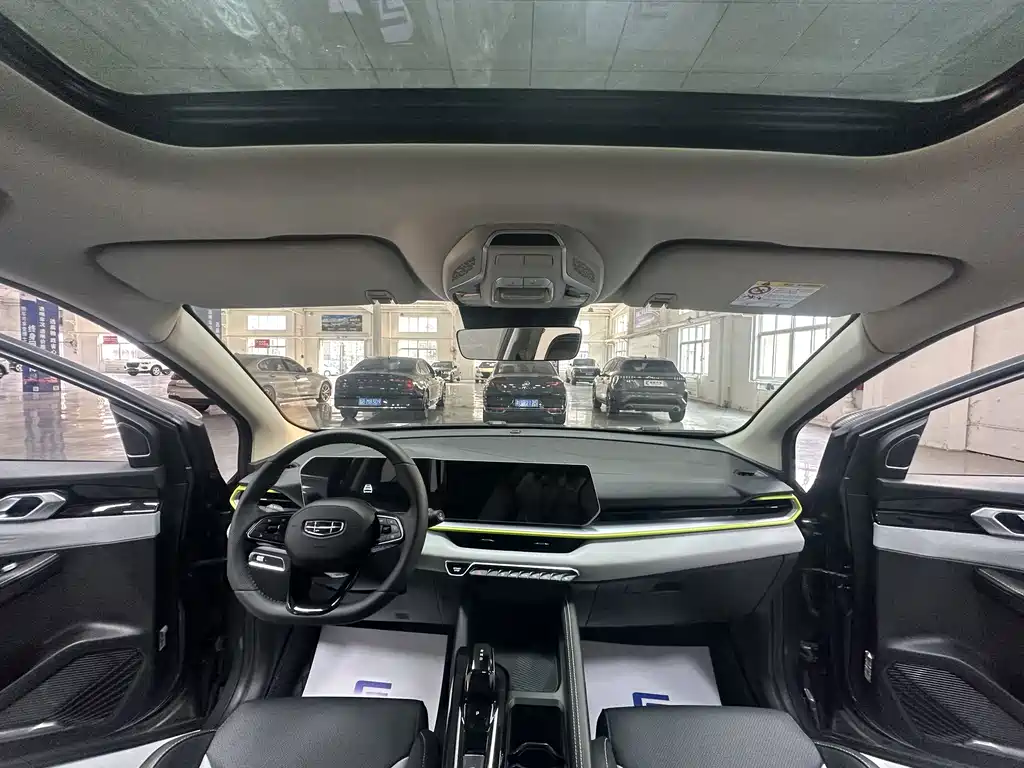 Geely Binyue — миниатюра 11