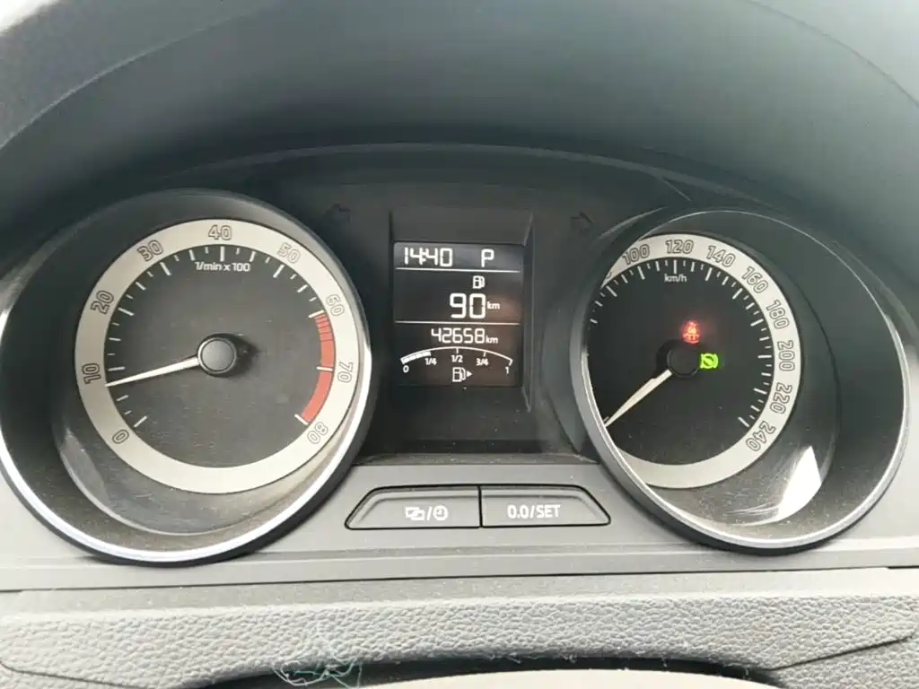 Skoda Rapid Spaceback — миниатюра 16