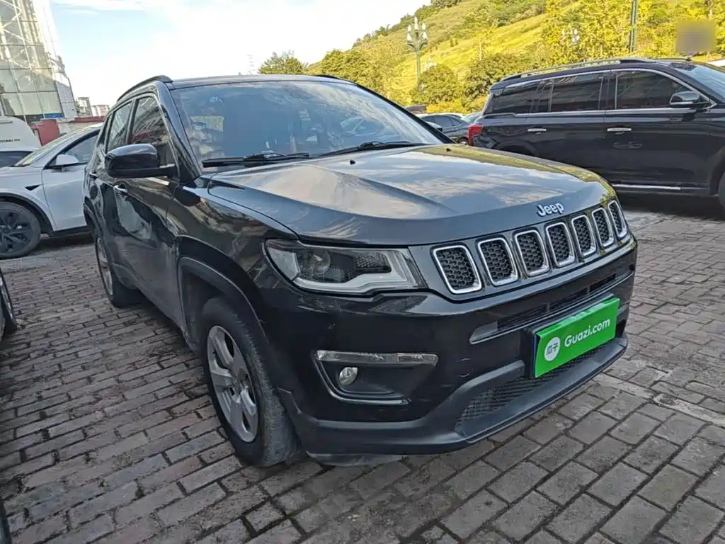 Jeep Compass — миниатюра 4