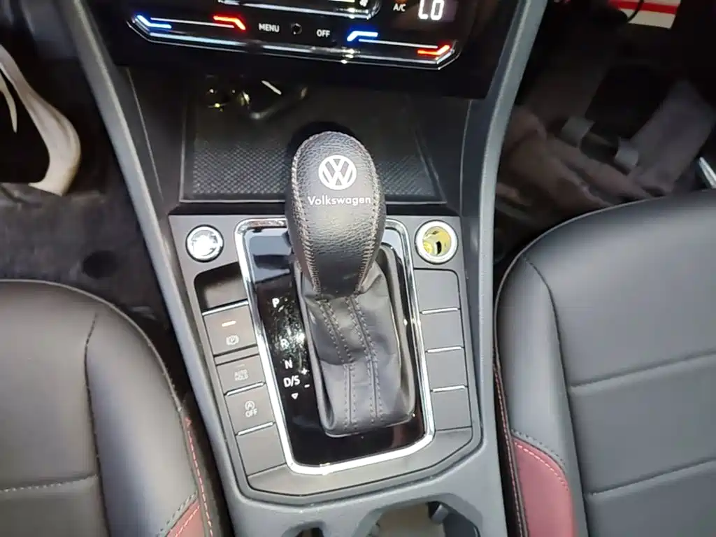 Volkswagen Bora — миниатюра 14