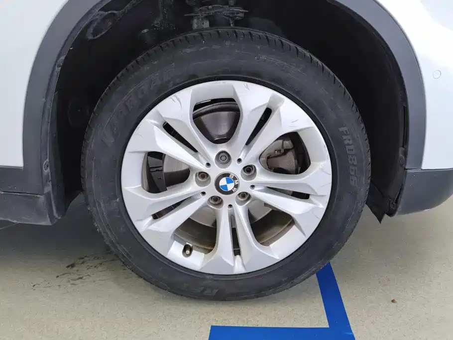 BMW X1 — миниатюра 6