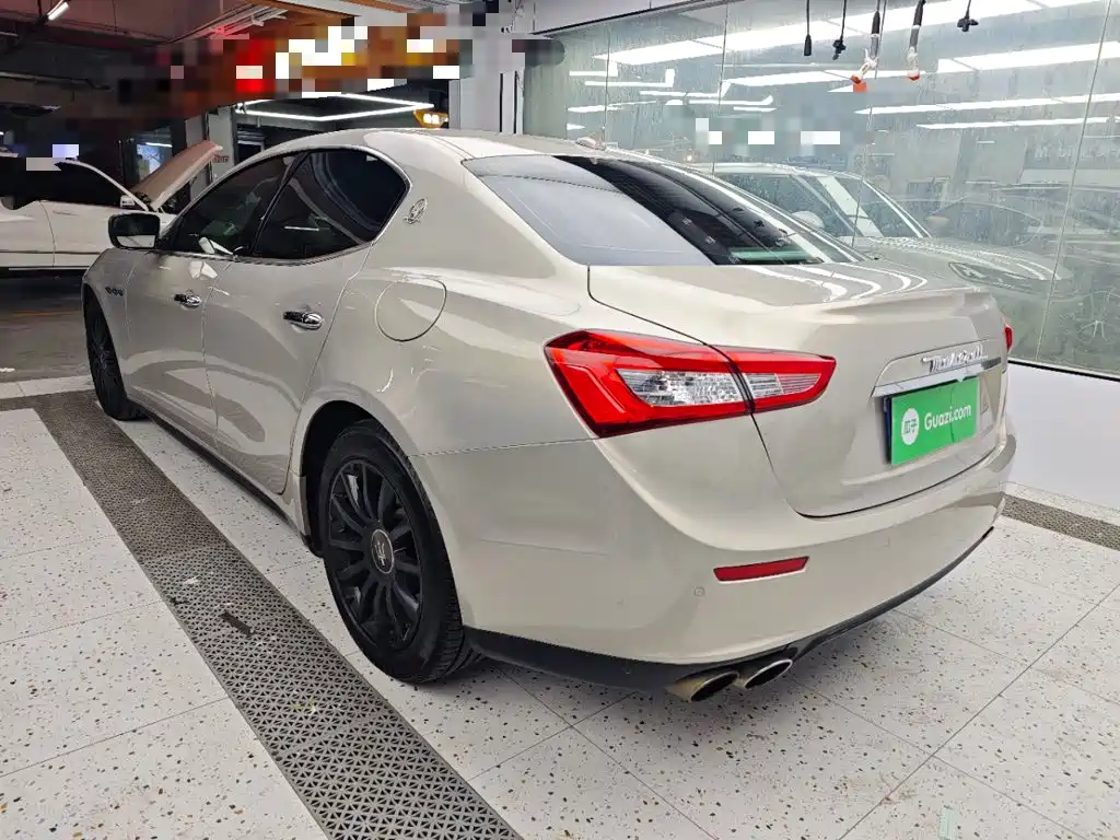 Maserati Ghibli — миниатюра 5