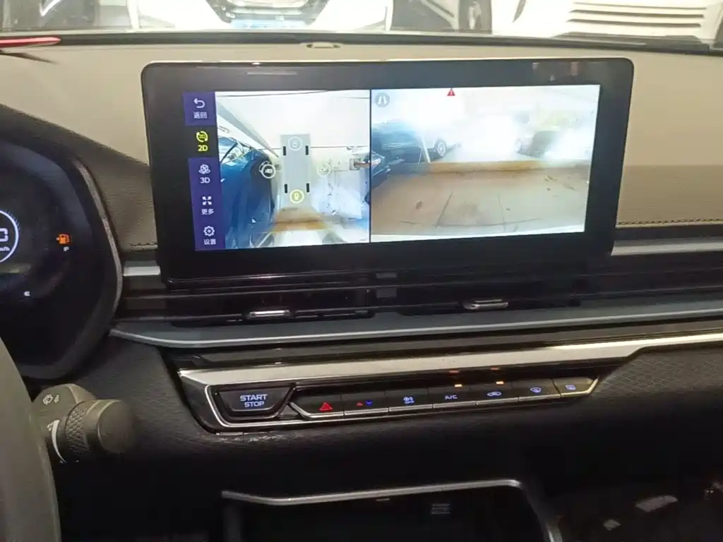 Geely Emgrand — миниатюра 13