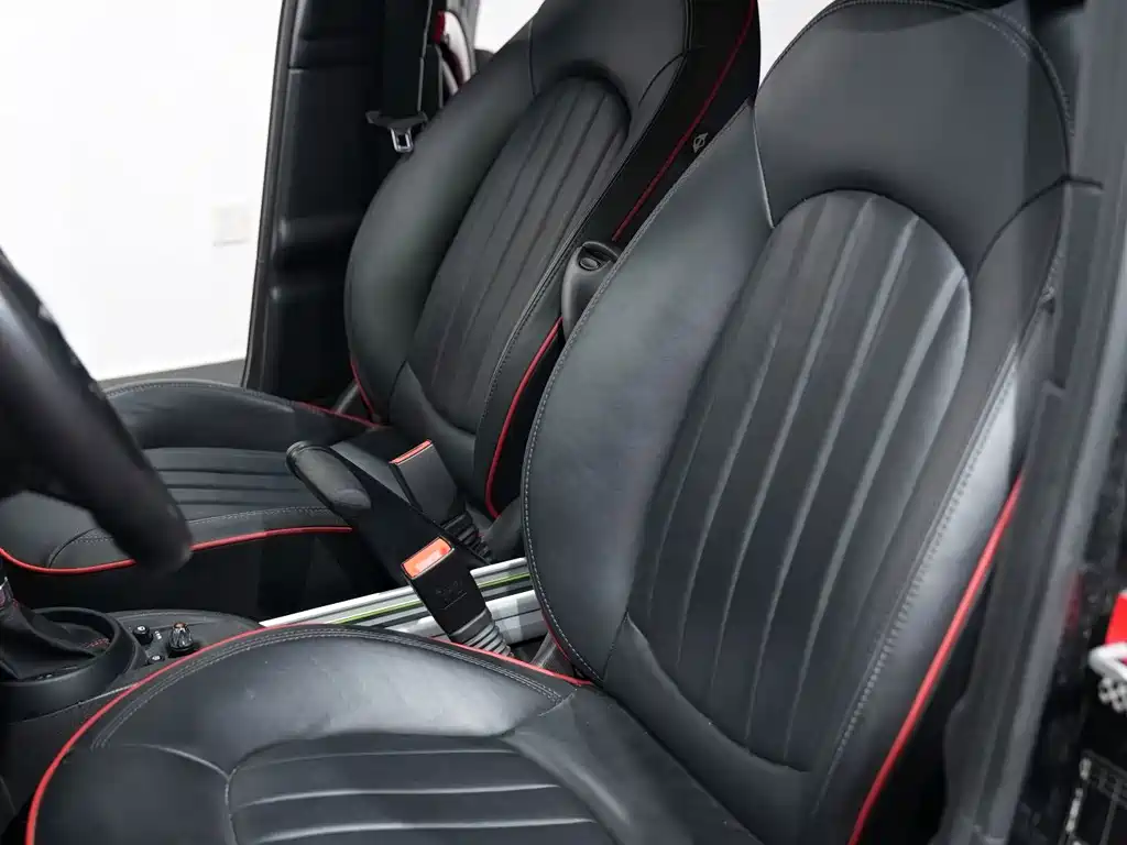 MINI Mini JCW Countryman — миниатюра 7