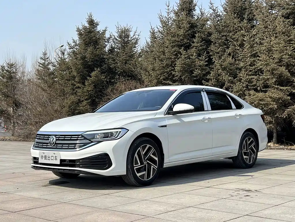 Volkswagen Sagitar 2022