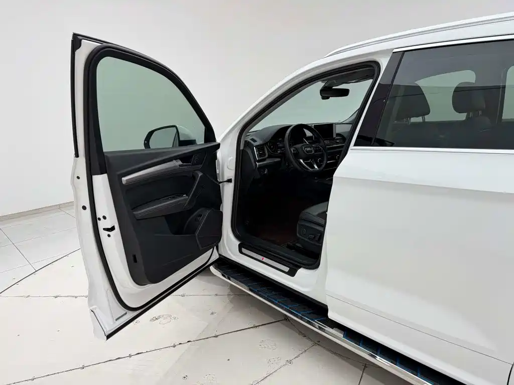 Audi Q5L — миниатюра 22