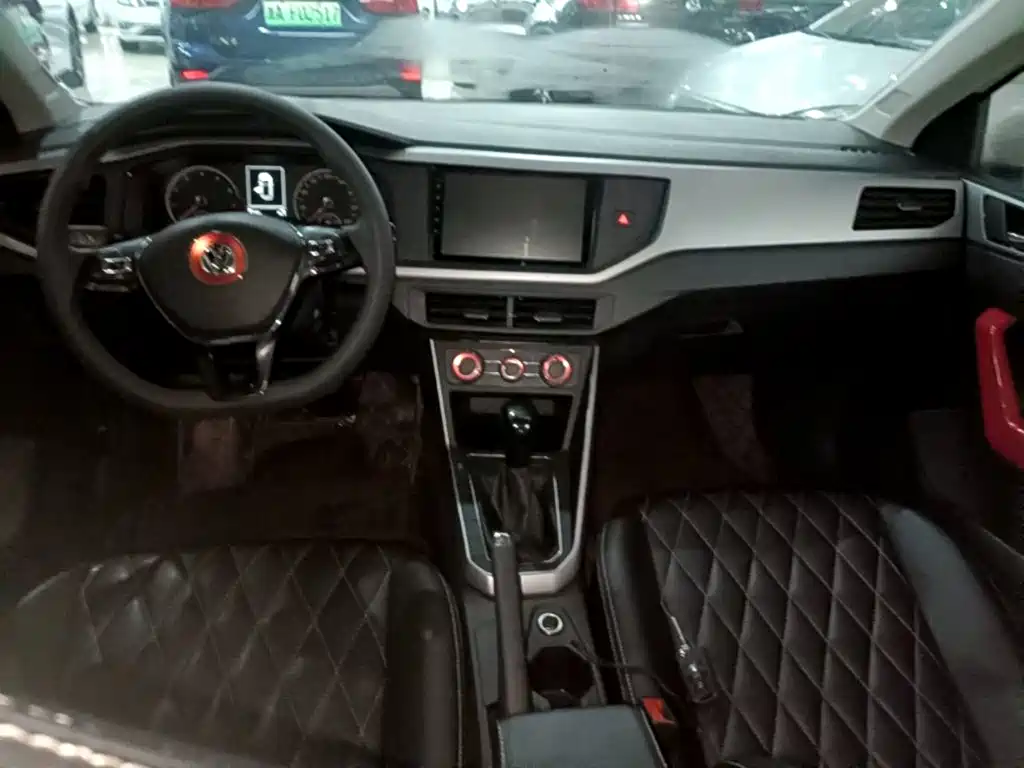 Volkswagen Polo — миниатюра 10