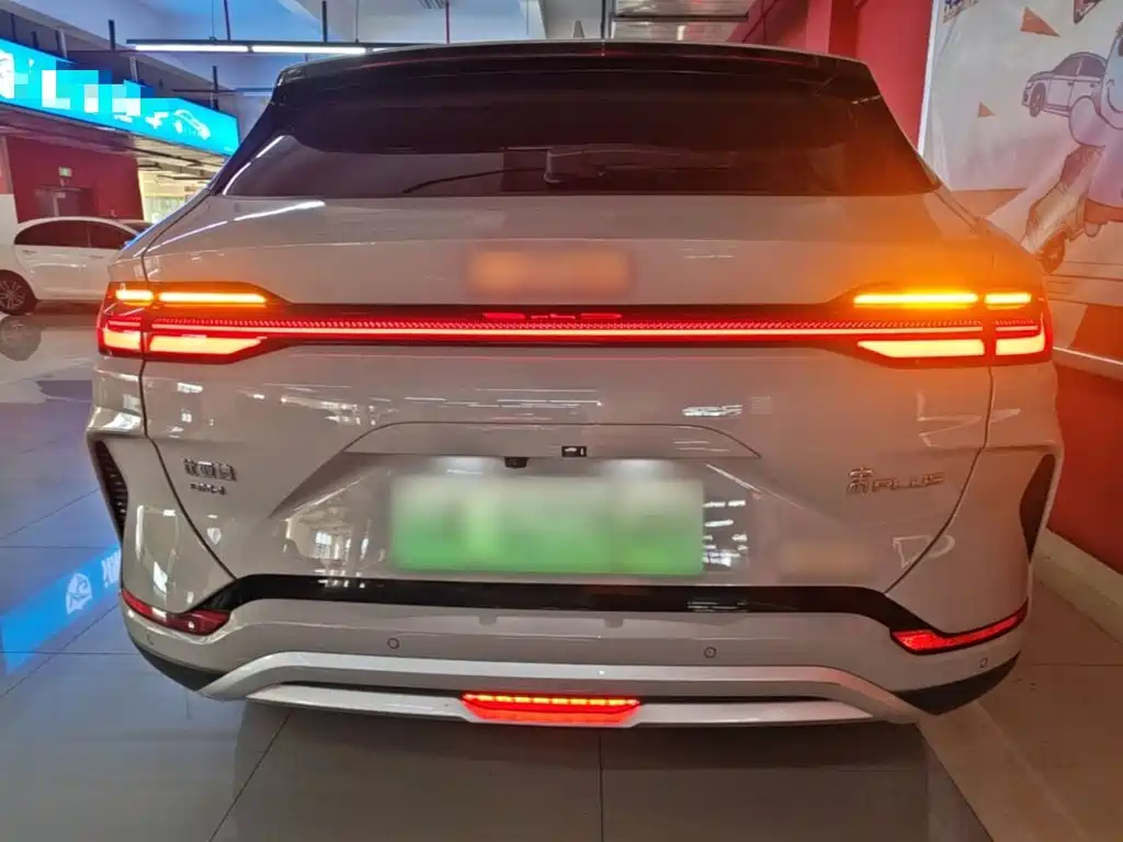 BYD PLUS New Energy — миниатюра 6
