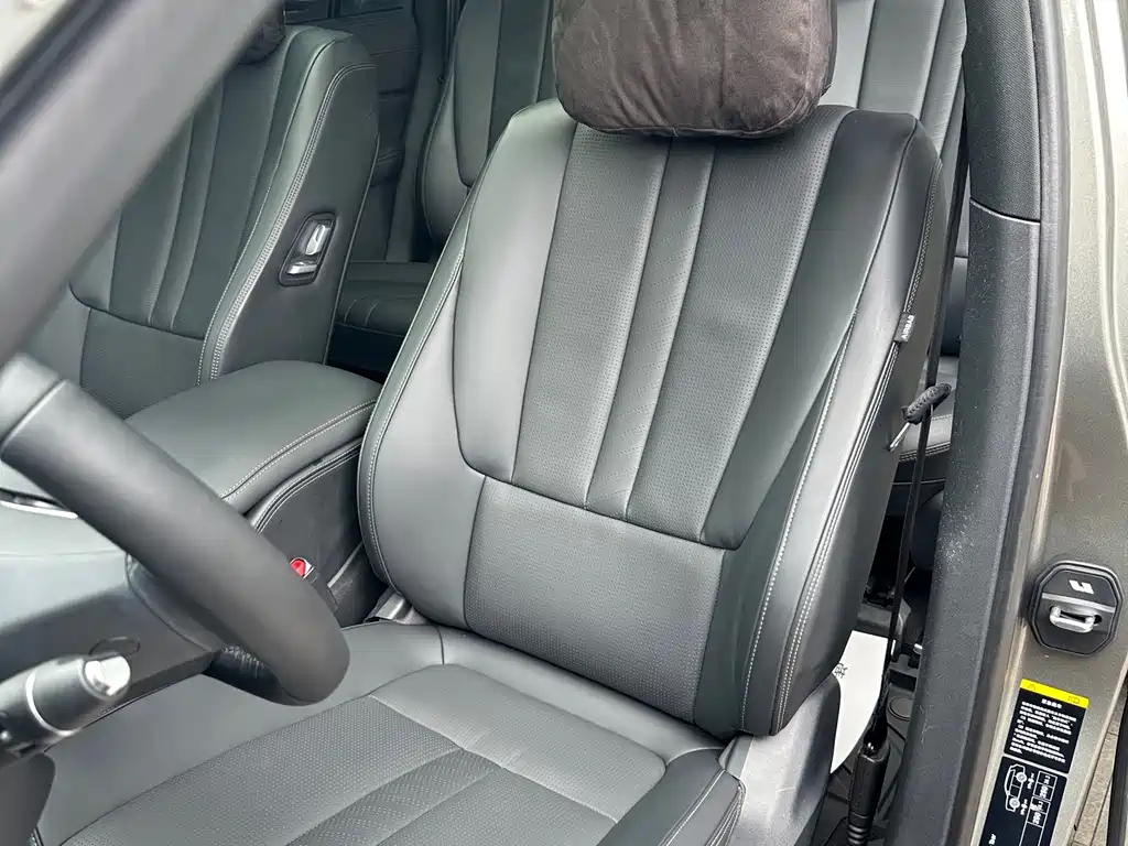 Li Auto Li ONE — миниатюра 11