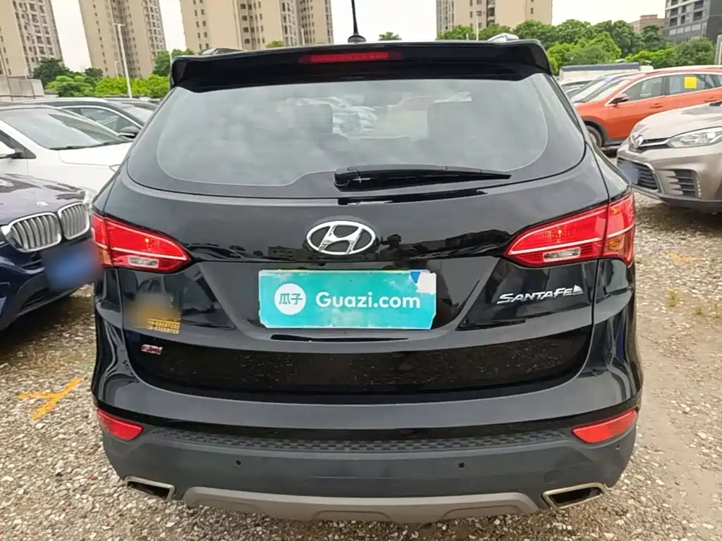 Hyundai Santa Fe — миниатюра 6