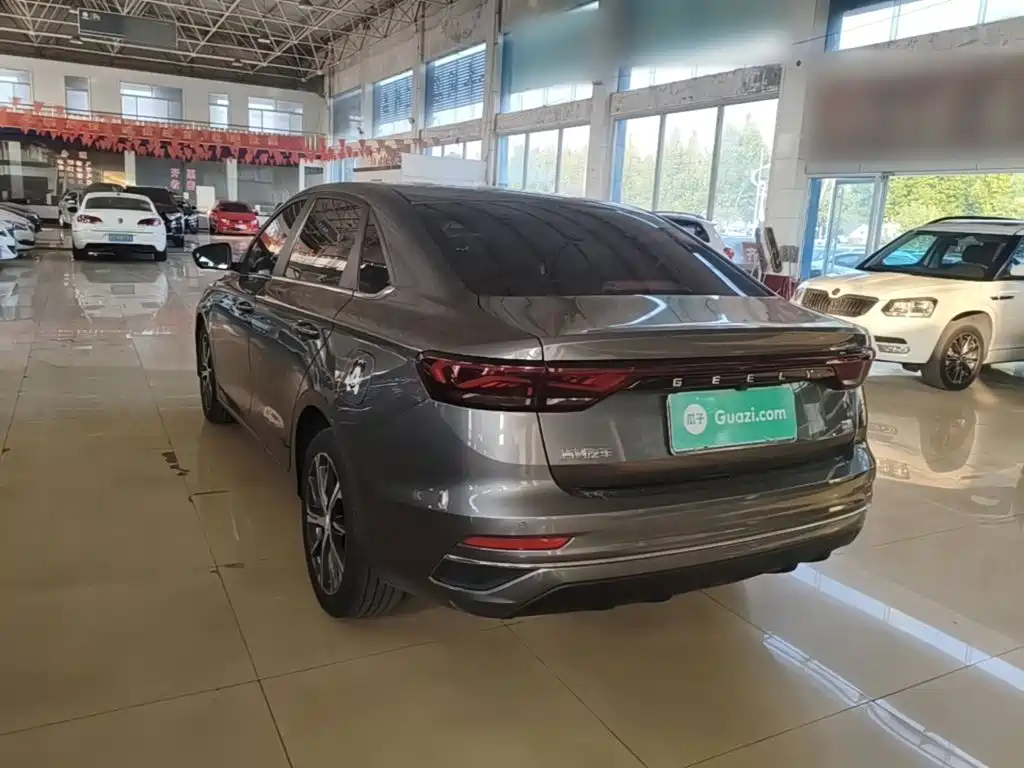 Geely Emgrand — миниатюра 5