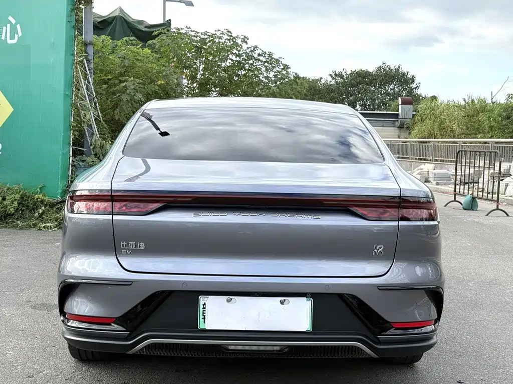 BYD Han — миниатюра 8
