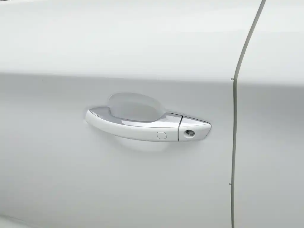 BYD MAX — миниатюра 18