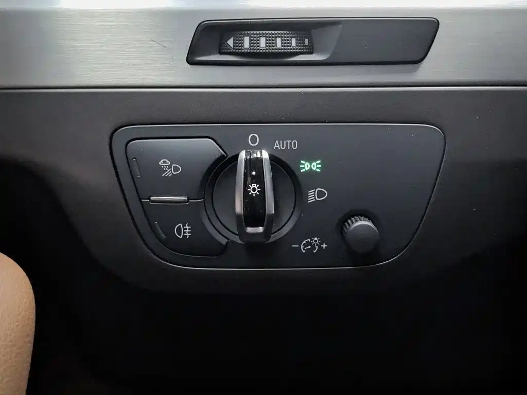 Audi Q7 — миниатюра 21