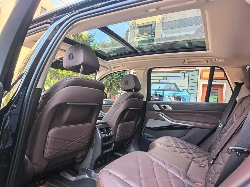 BMW X5 — миниатюра 8