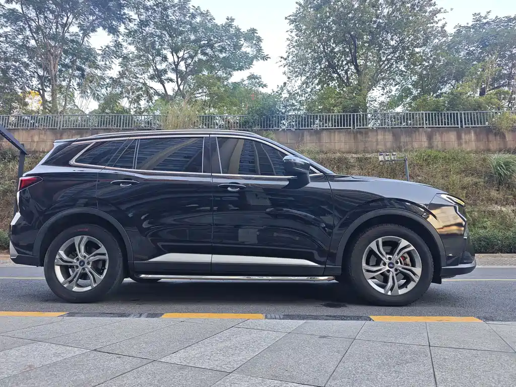 Ford Equator Sport — миниатюра 4