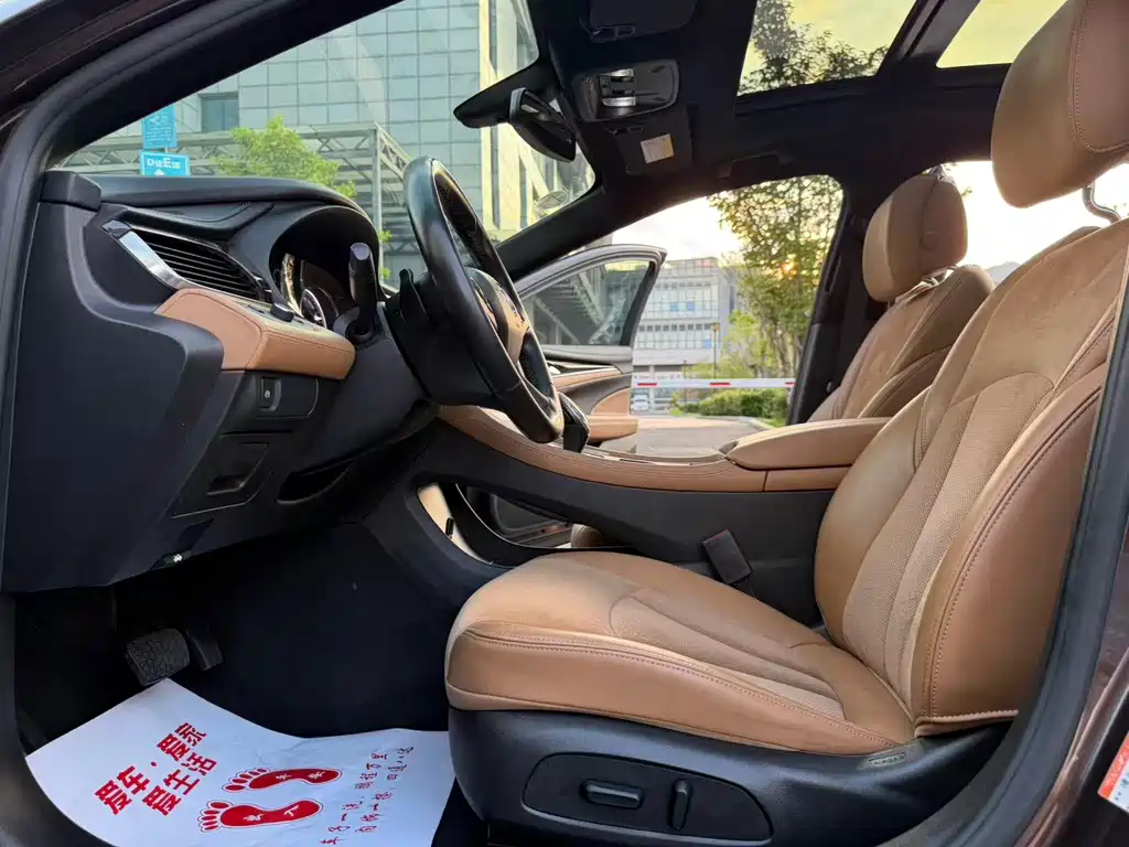 Buick LaCrosse — миниатюра 7