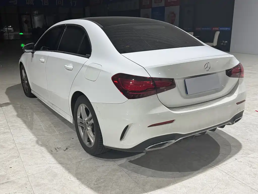 Mercedes-Benz A-Class — миниатюра 6