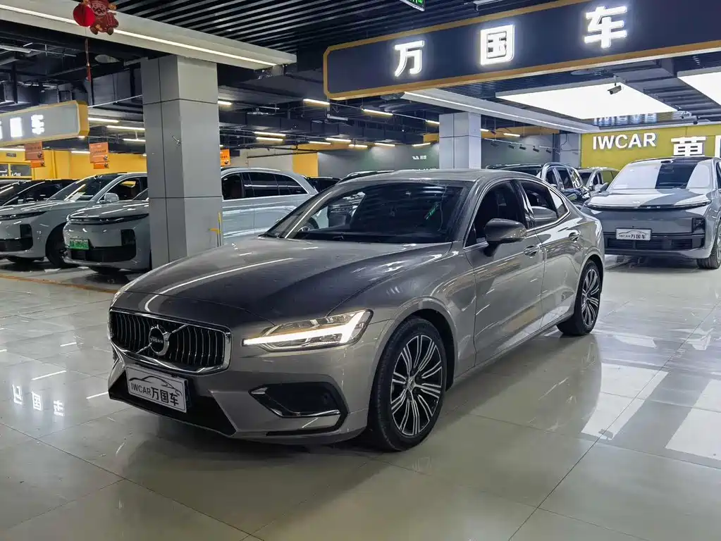 Volvo S60 — миниатюра 4