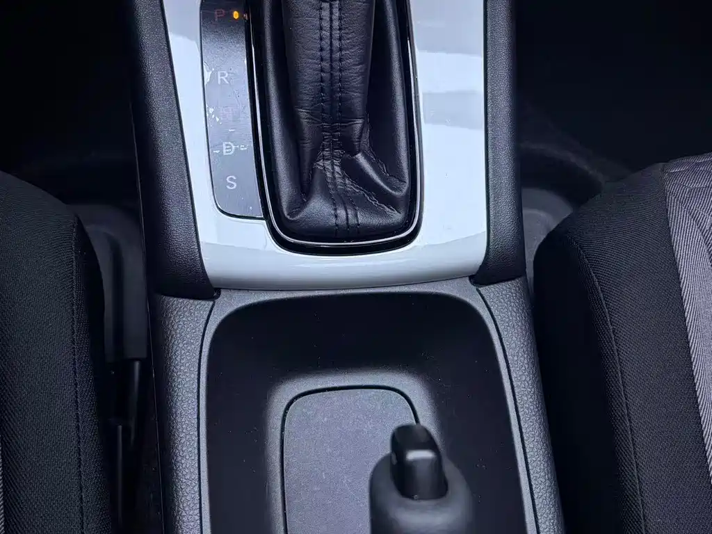 Honda Fit — миниатюра 17