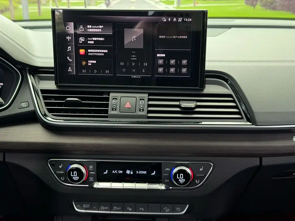Audi Q5L — миниатюра 16