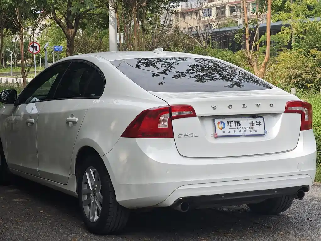 Volvo S60 2017 S60L T3