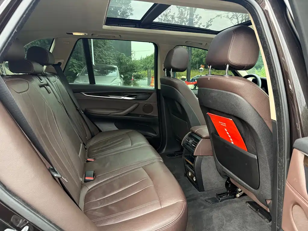 BMW X5 (Import) — миниатюра 16