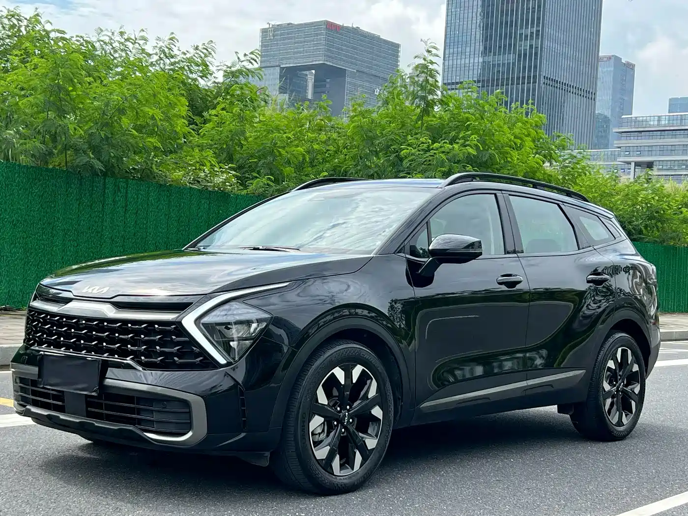 狮铂拓界 2023款 2.0T 两驱尊贵版 2024