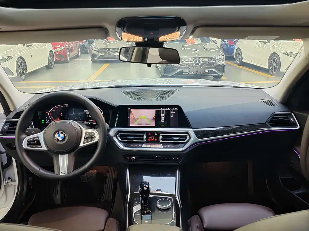 BMW 3 Series — миниатюра 12