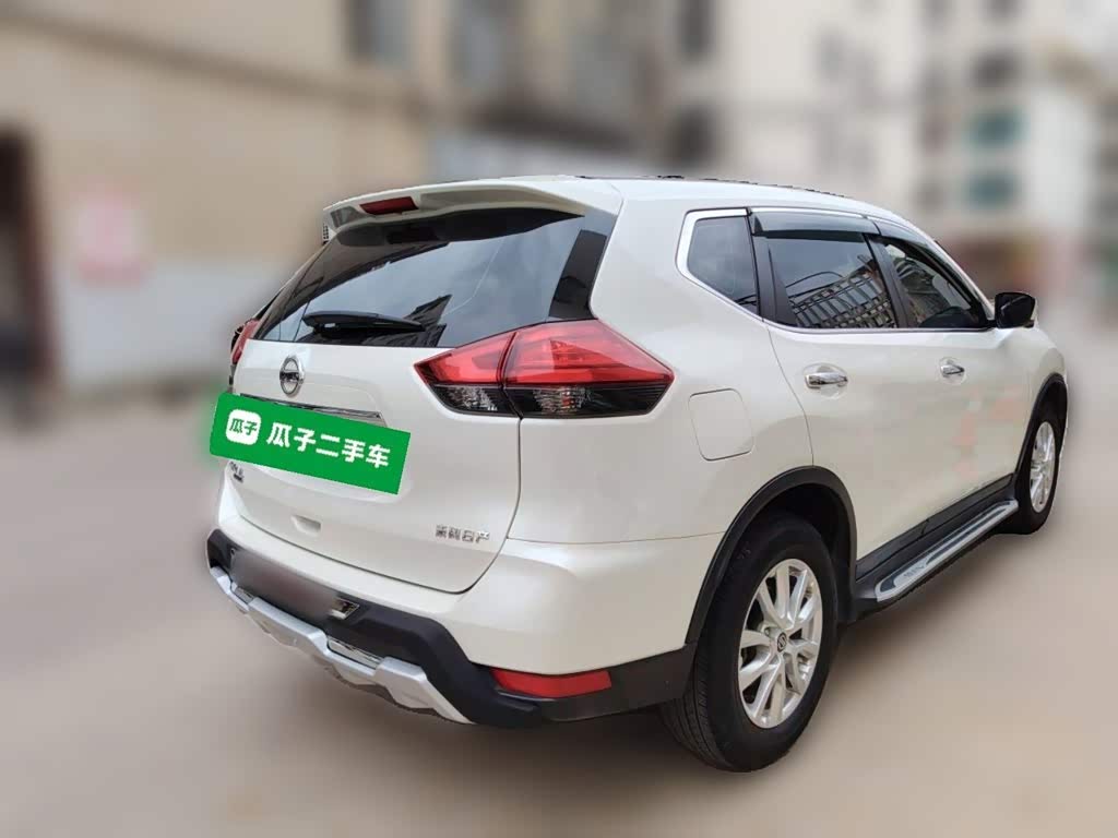 Nissan X-Trail 2.0 л 2023 г. Белый, пробег 11500 км