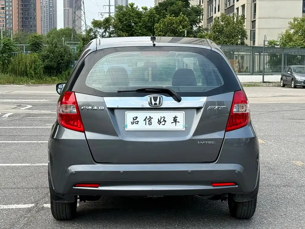 Honda Fit — миниатюра 5