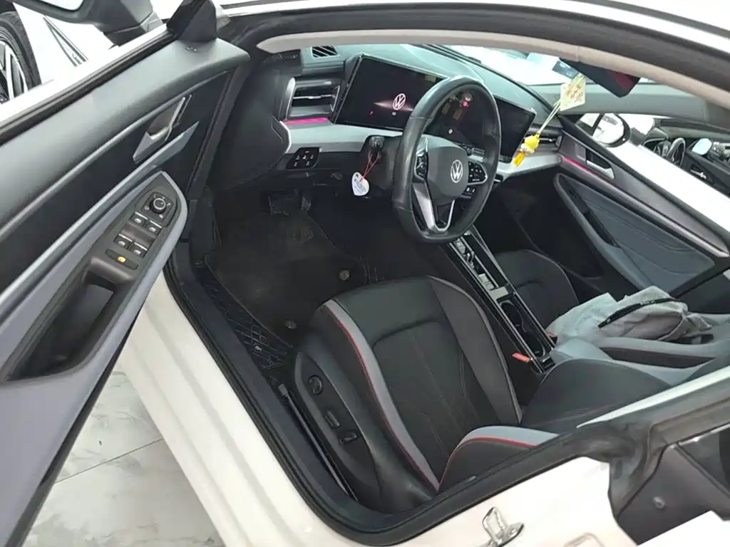 Volkswagen Lamando — миниатюра 16