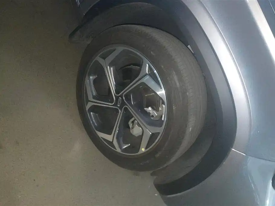 GEELY AUTOMOBILE XINGYUE L